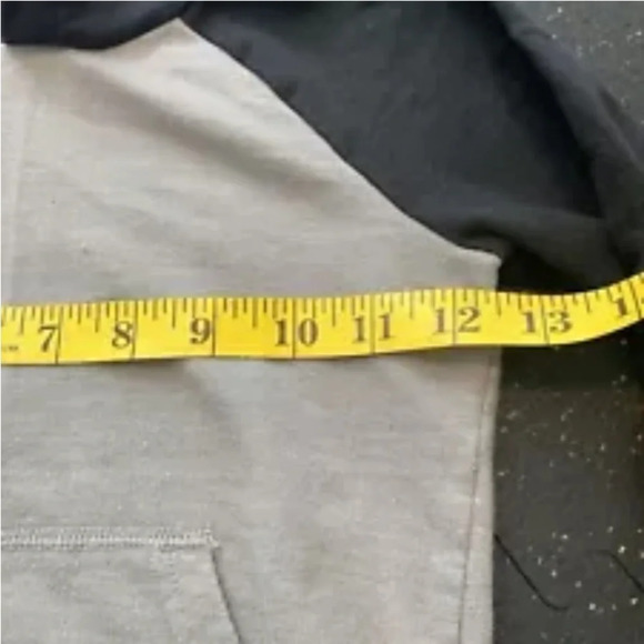 Jumping Beans Hoodie Boys Size 2T Pullover Front Pocket Knit Gray Color Block - Picture 3 of 6